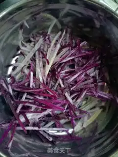 Make Three-colour radish shrimp step 1
