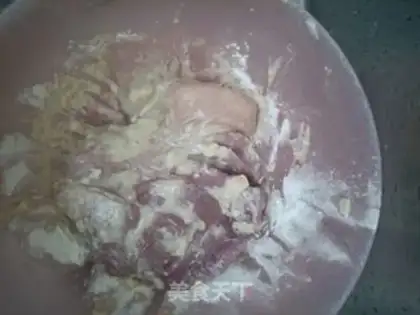 Make Monkey head mushroom belly soup step 1
