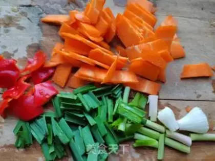 Make Carrot and pork step 3