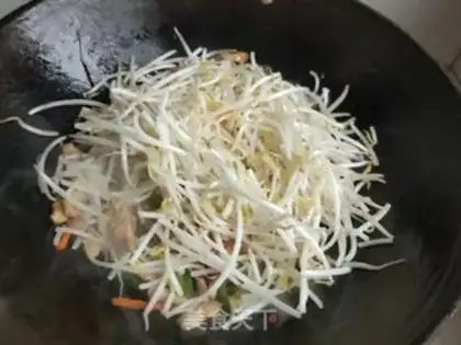 Make Pyramid sprouts step 6