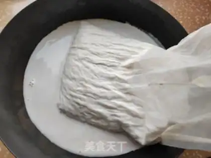 Make Homemade salt tofu step 2