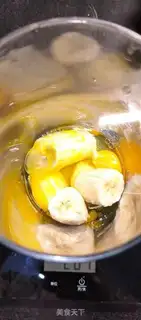 Make Banana pie step 0