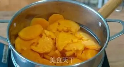 Make Potato hair step 1