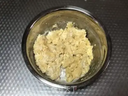 Make Egg-milk step 1
