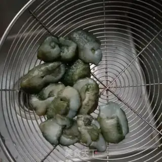Make Surfing cucumbers step 1