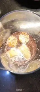 Make Chocolate banana milk step 3