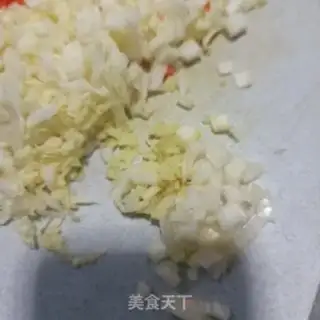 Make Carrot seafood step 1
