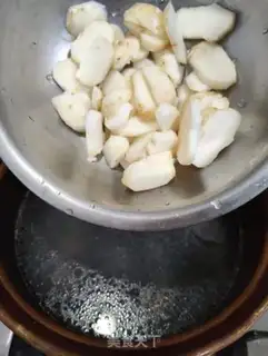 Make Lily