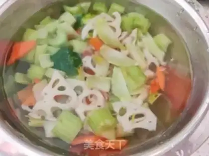 Make Cracker carrots step 1