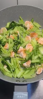 Make Celery and shrimp step 3