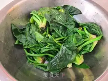 Make Peanut spinach step 7