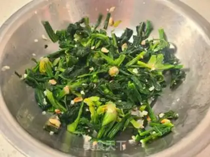 Make Peanut spinach step 10