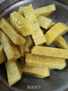 Make Yellow rice cake and egg soup step 0