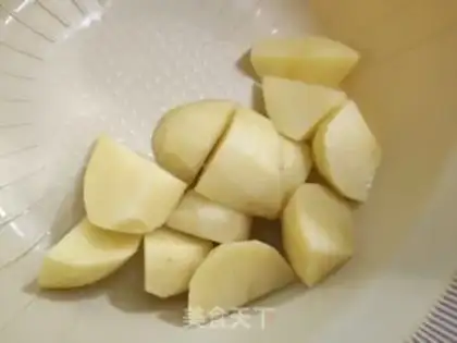 Make Potato red meat step 1