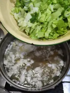 Make Yellow rice cake and egg soup step 5