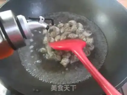 Make Plumsy pig hoof step 1