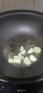 Make Garlic fried veal step 3