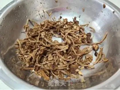 Make Tea, mushroom, bone soup step 2