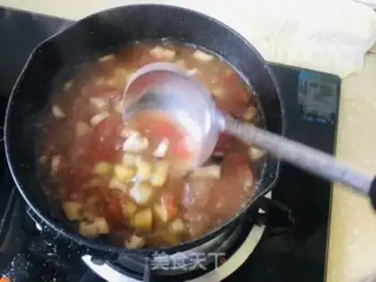 Make Potato beef noodles step 0