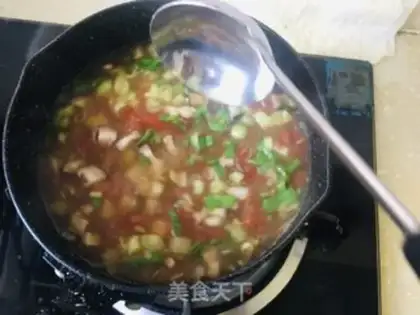 Make Potato beef noodles step 1