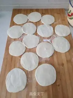 Make Scrambling with garlic step 8