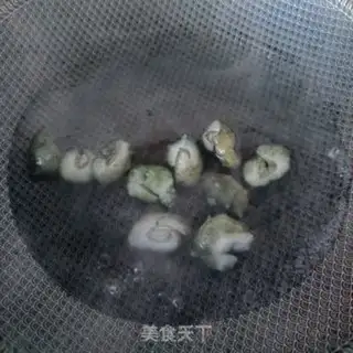 Make Chicken soup for sea cucumber step 5