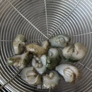 Make Chicken soup for sea cucumber step 6