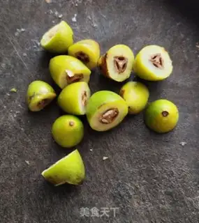Make Crawly olive juice step 3