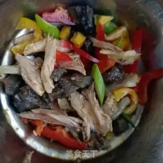 Make Pepper chicken legs with sea cucumber step 6