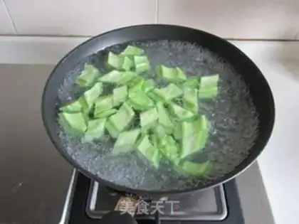 Make Abalone guacamole step 3
