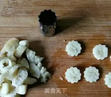 Make Yogurt cereal shake step 1