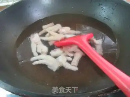 Make Chicken claws with tofu step 2