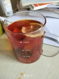 Make Homemade iced tea step 1