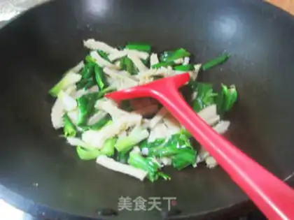 Make Garlic fried cattle step 5
