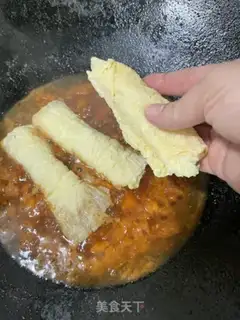Make Tomato shrimp roll step 8