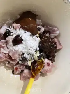 Make Taco gravy step 1