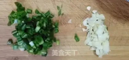 Make The meat-cracking gravy step 2