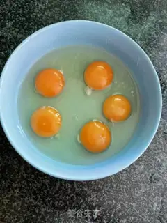 Make Crab willow fried eggs step 0
