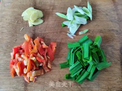Make Ginger-bone chicken step 2