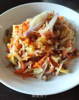 Make Three pieces of fried meat step 9