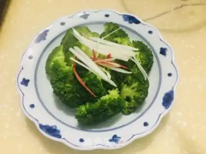 Make ♪ Burn the broccoli ♪ step 2