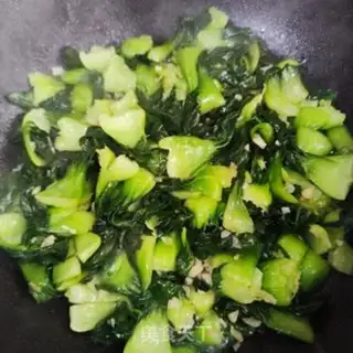Make Garlic green step 4