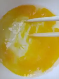 Make The sea cucumber eggs are fried step 3