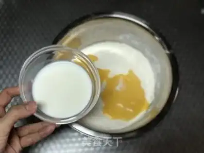 Make Old soft cookies step 1