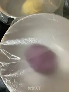 Make Fancy buns step 2