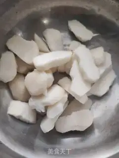 Make Horseshoe carrots for sausages step 1
