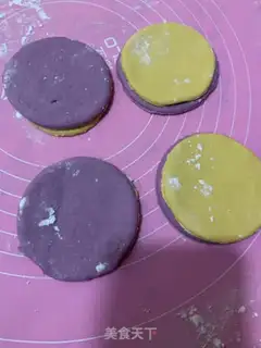 Make Fancy buns step 7