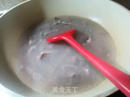 Make Onion fried pig