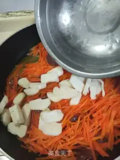 Make Horseshoe carrots for sausages step 6