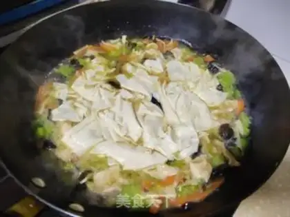 Make Chicken groceries, bean skin step 8